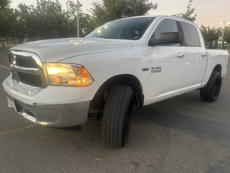 2014 RAM 1500 SLT