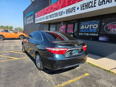 2015 Toyota Camry SE