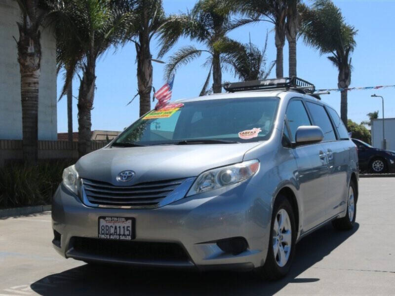 2017 Toyota Sienna LE 8-Passenger