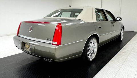 2010 Cadillac DTS Luxury Collection