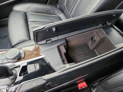 2018 BMW 5 Series 530i