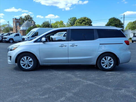 2016 Kia Sedona LX