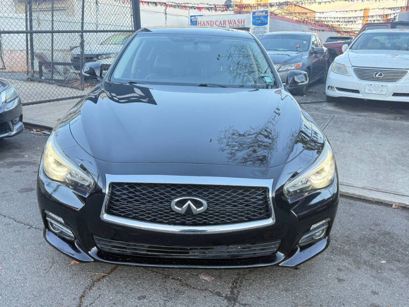 2017 INFINITI Q50 Base photo 2