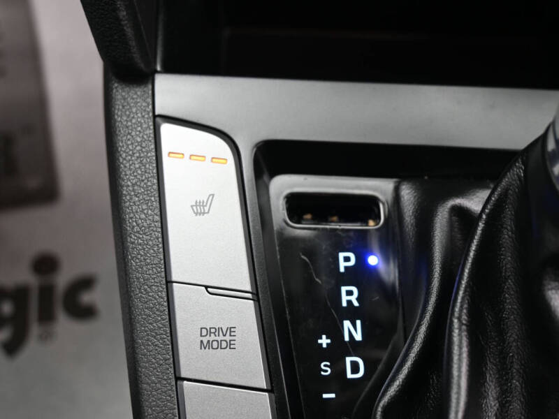 2019 Hyundai Elantra Value Edition