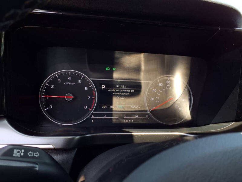 2022 Kia Sorento S