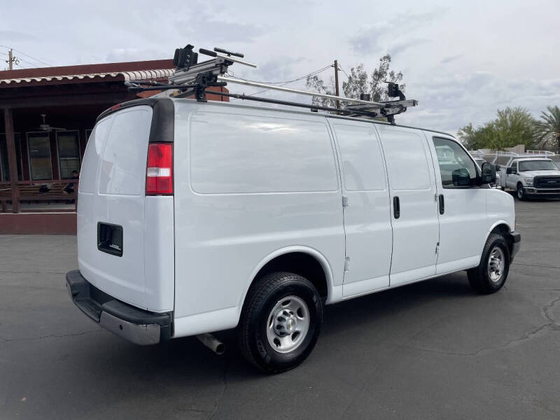 2023 Chevrolet Express 2500