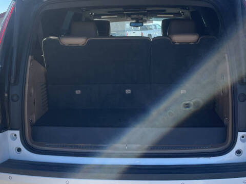 2019 Cadillac Escalade Platinum