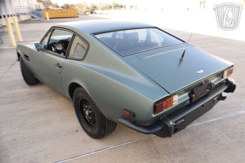 1976 Aston Martin V8 Vantage