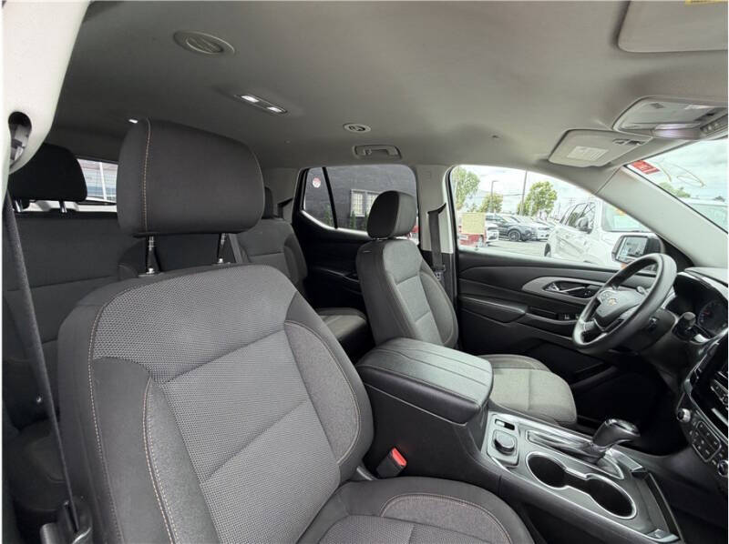 2020 Chevrolet Traverse LS