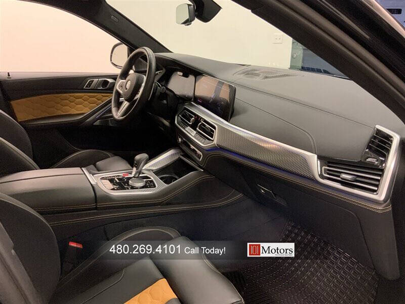 2021 BMW X6 M