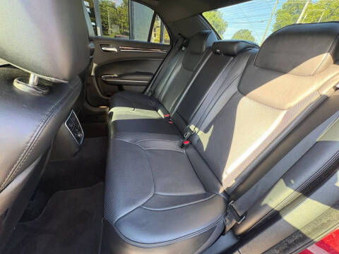 2014 Chrysler 300 C