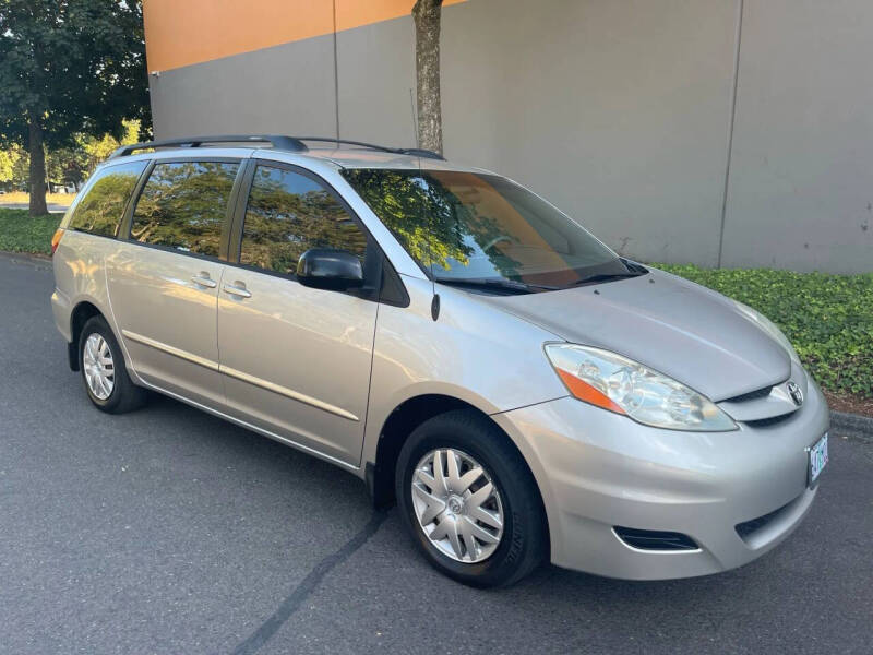 2004 Toyota Sienna