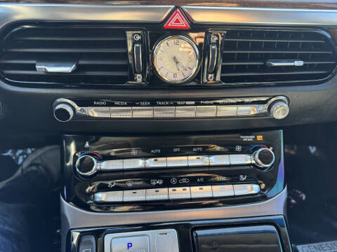 2017 Genesis G90 5.0 Ultimate