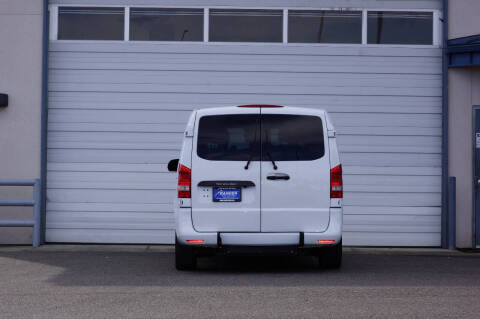 2018 Mercedes-Benz Metris Passenger