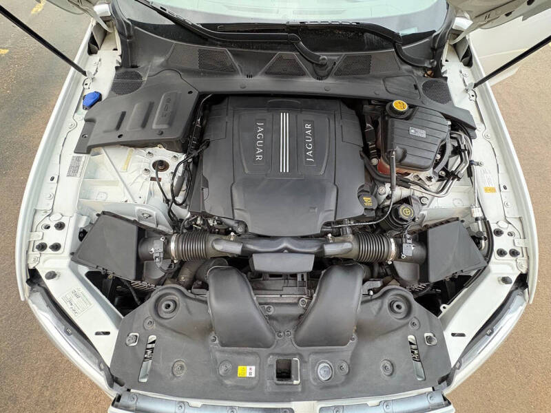 2012 Jaguar XJ