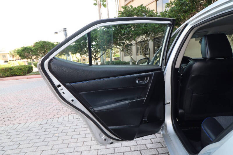 2017 Toyota Corolla SE