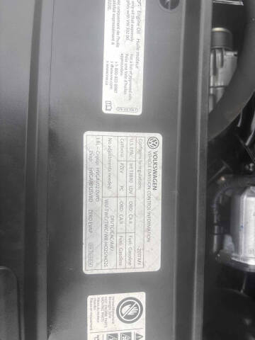 2017 Volkswagen Passat 1.8T R-Line