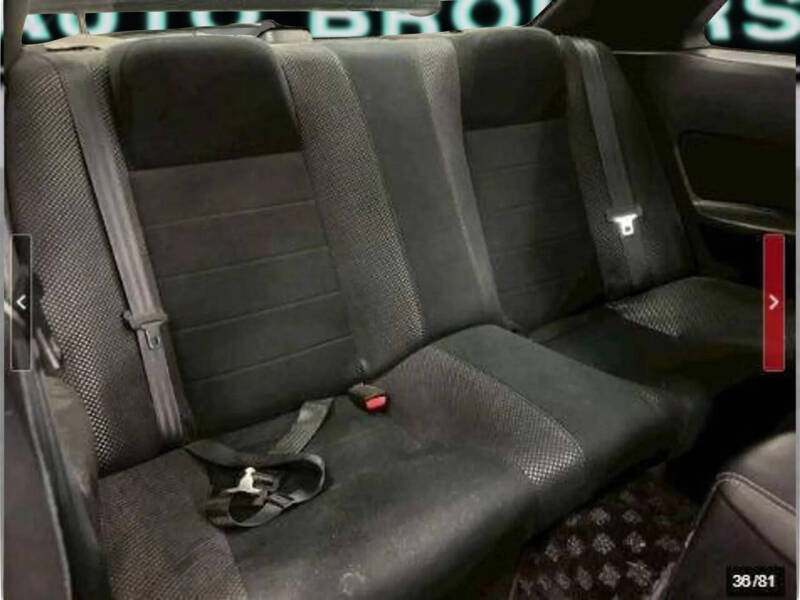 2000 Nissan Skyline