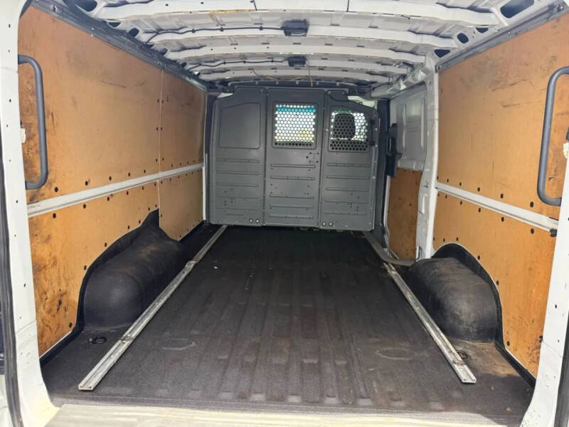 2018 Nissan NV 3500 HD SV