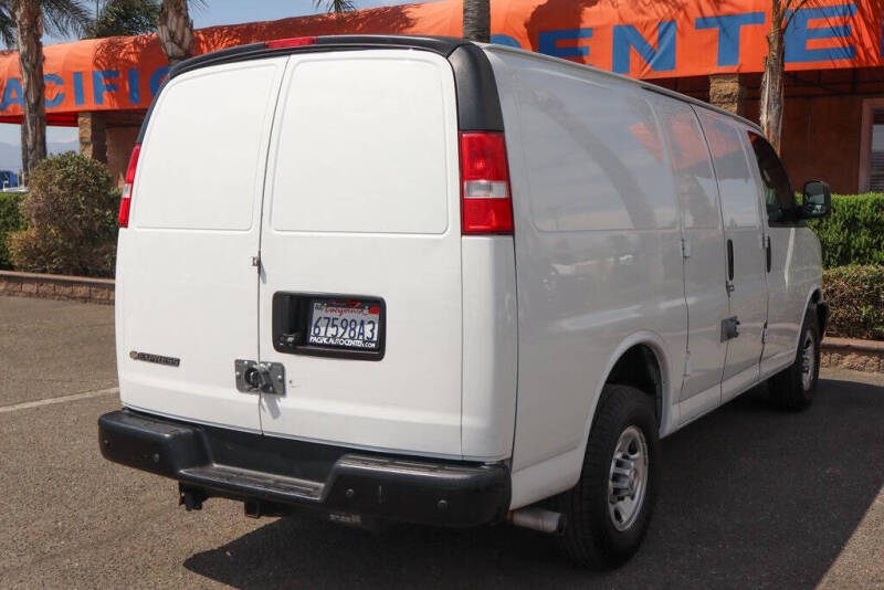 2020 Chevrolet Express 2500