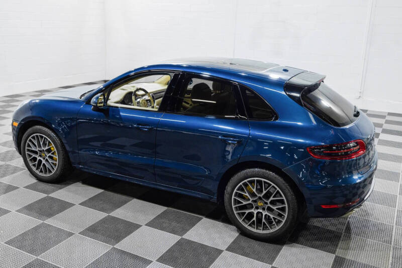 2015 Porsche Macan S