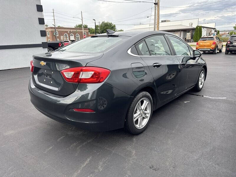 2017 Chevrolet Cruze LT Auto