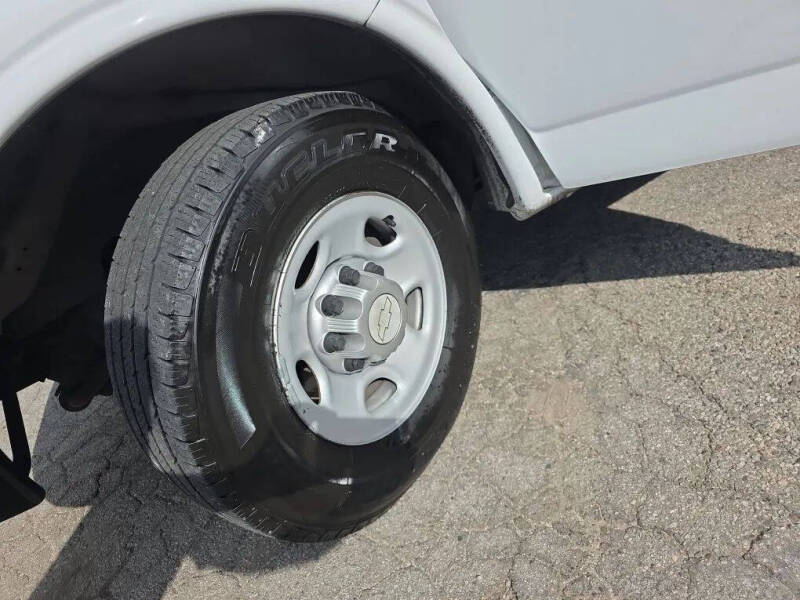 2013 Chevrolet Express 2500