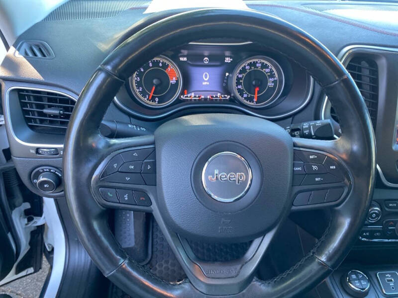 2019 Jeep Cherokee Trailhawk