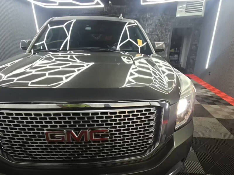 2017 GMC Yukon Denali