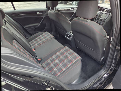 2016 Volkswagen Golf GTI