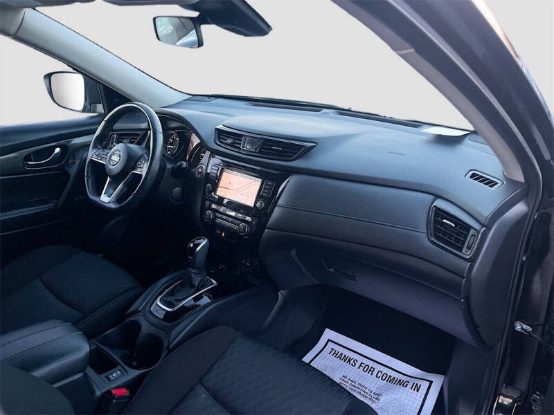 2019 Nissan Rogue SV