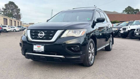 2018 Nissan Pathfinder S