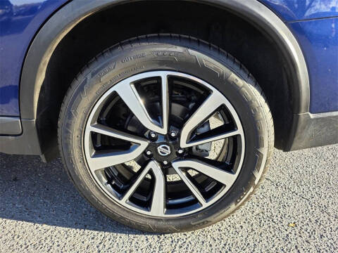 2020 Nissan Rogue SL