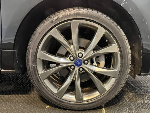2016 Ford Edge Sport