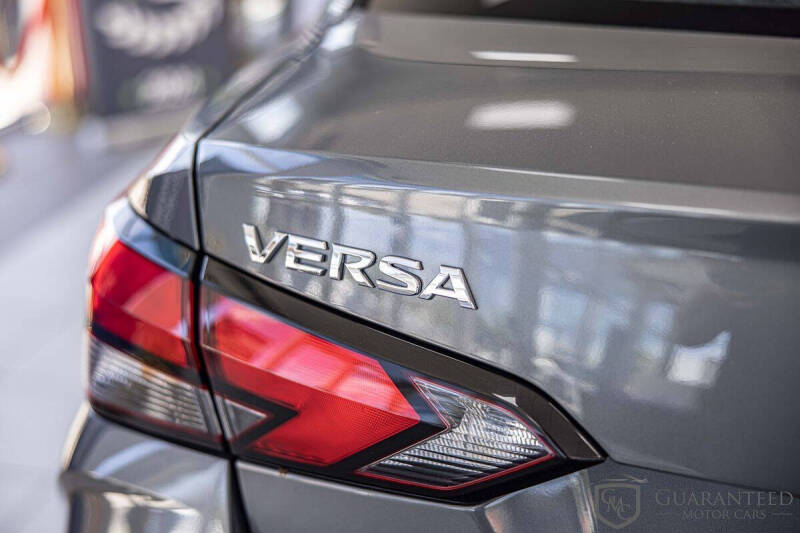 2025 Nissan Versa SV