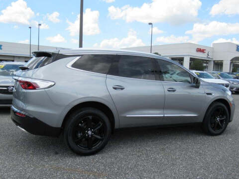 2024 Buick Enclave Essence