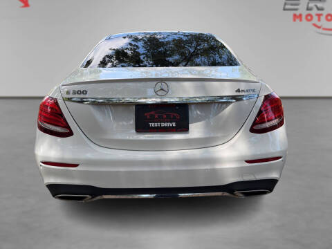 2017 Mercedes-Benz E-Class E 300 4MATIC