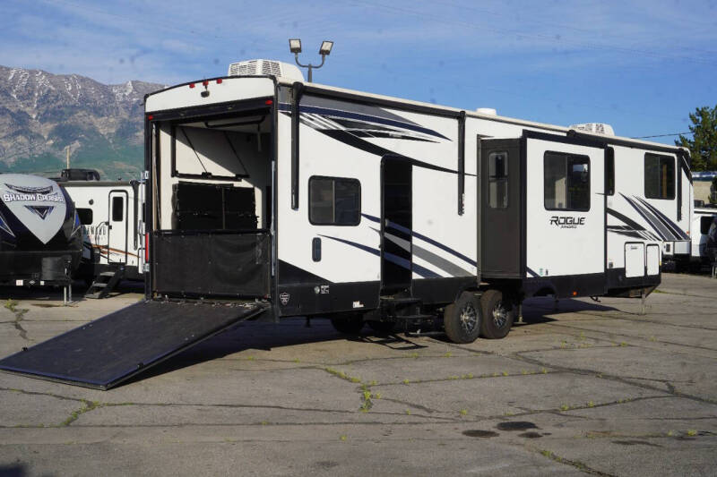 2022 F0REST RIVER ROGUE