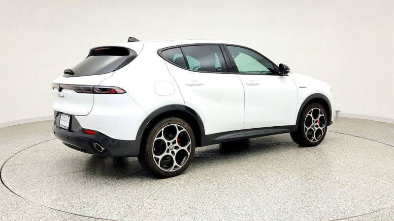 2024 Alfa Romeo Tonale Hybrid Veloce