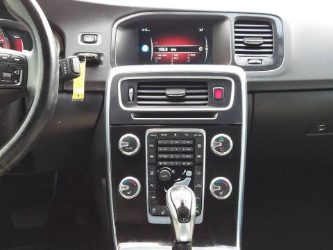 2015 Volvo S60 T5 Drive-E Premier