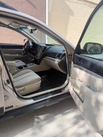2014 Subaru Outback 2.5i Premium
