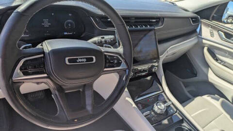 2022 Jeep Grand Cherokee L Overland