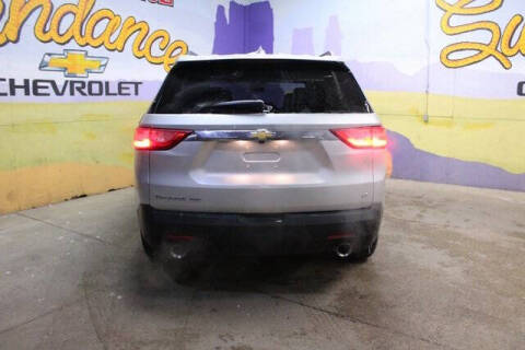 2021 Chevrolet Traverse LT Cloth