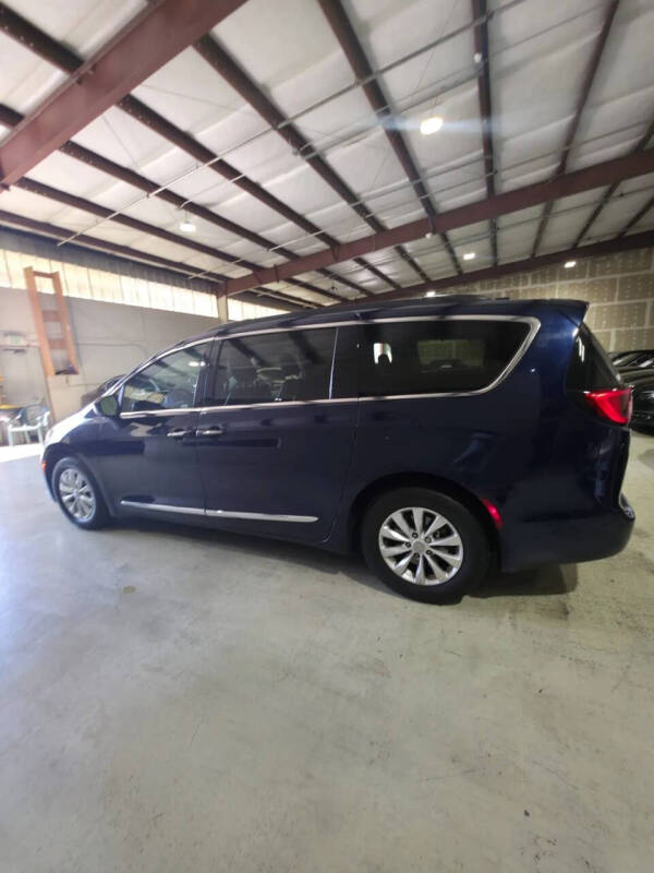 2017 Chrysler Pacifica