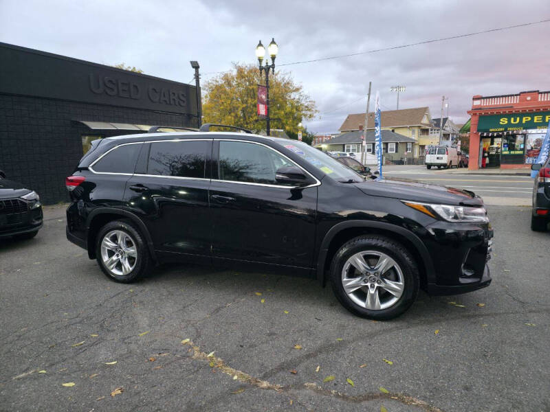 2017 Toyota Highlander Limited