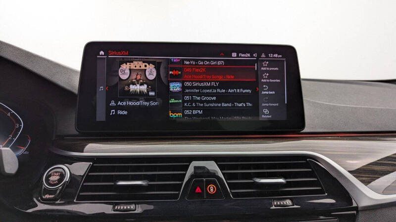 2022 BMW 5 Series 530i