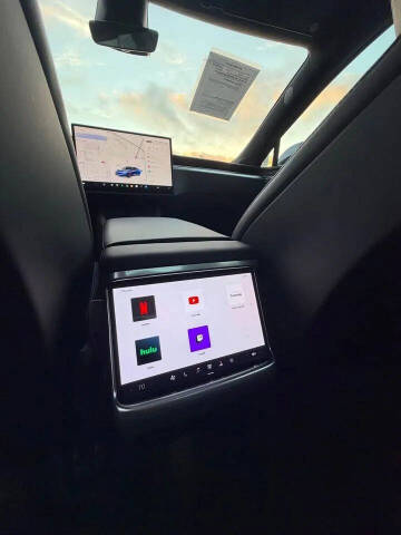 2025 Tesla Model S Plaid