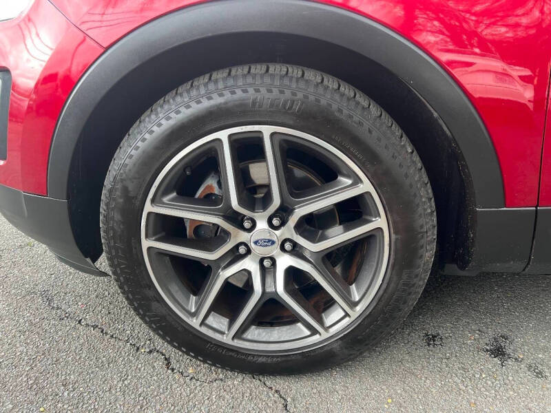 2016 Ford Explorer Sport