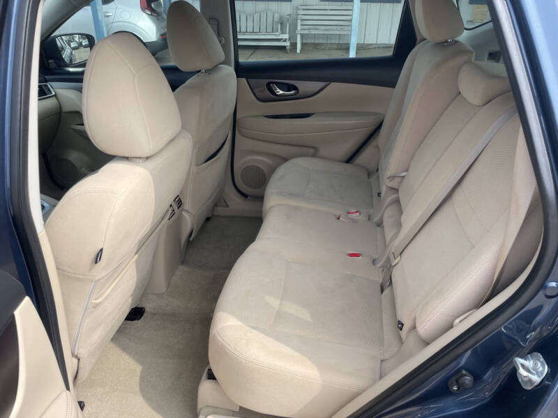 2015 Nissan Rogue S