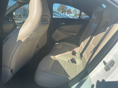 2015 Mercedes-Benz CLA CLA 250